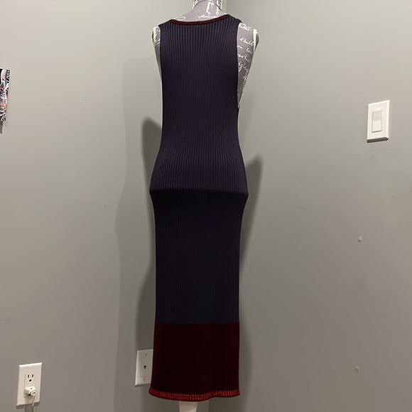 Good quality dark blu and red - Picture 3 of 4